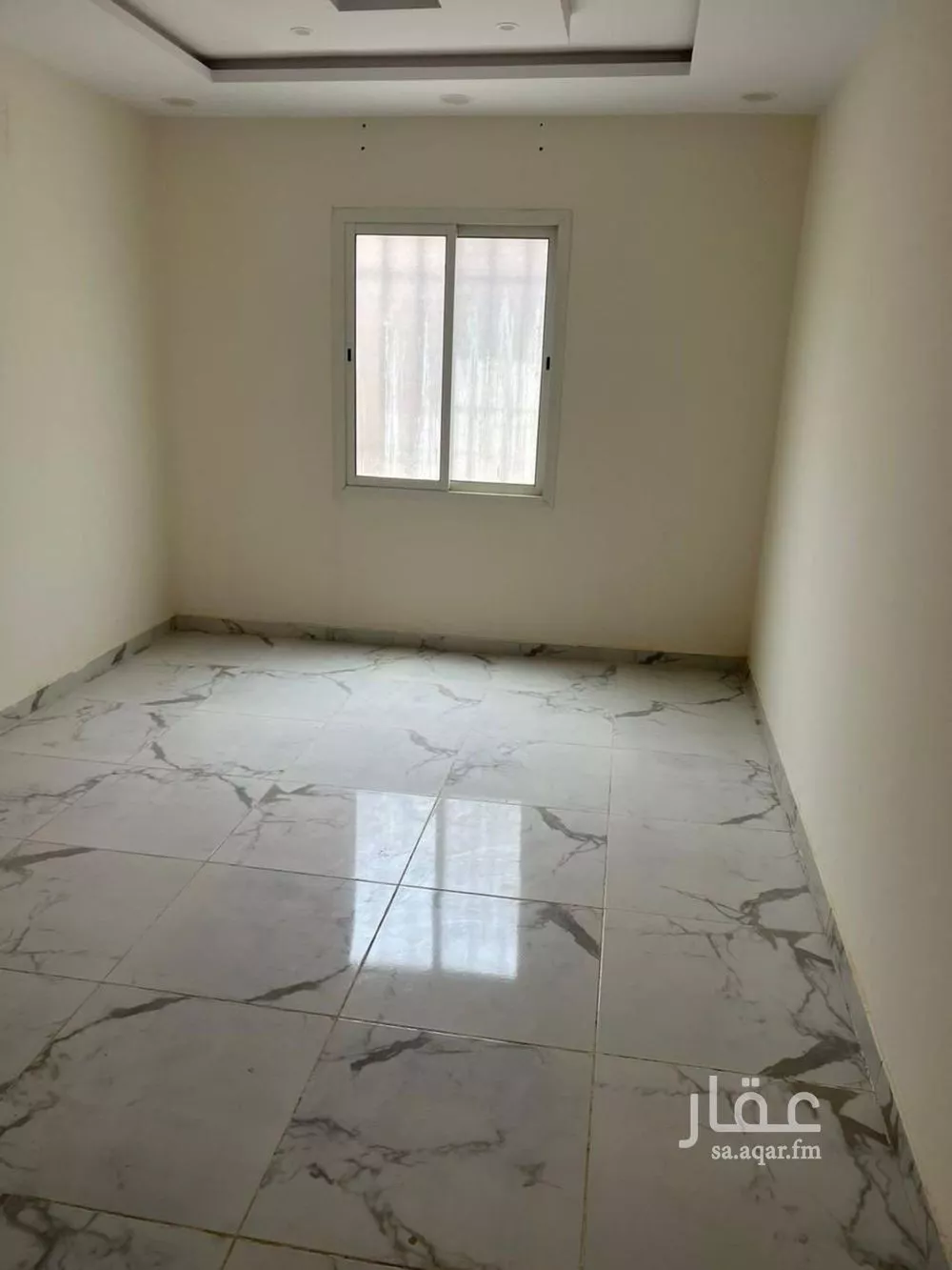 شقة 3 غرف في الرمال 6