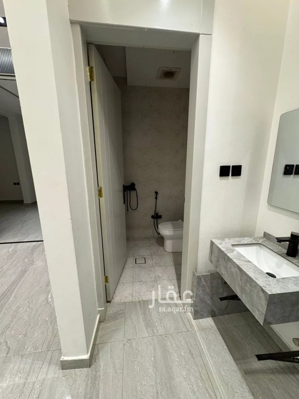 شقة 2 غرف في الحزم 5