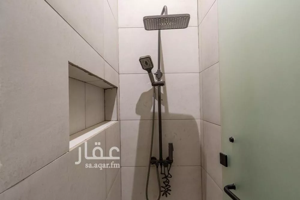 شقة 3 غرف في الريان 7