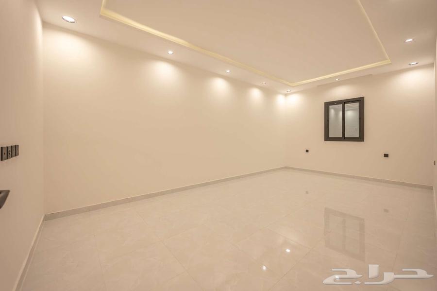 فيلا 6 غرف في الصفوة 22