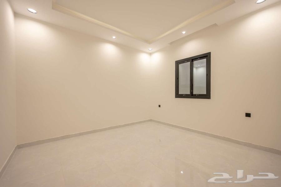 فيلا 6 غرف في الصفوة 34