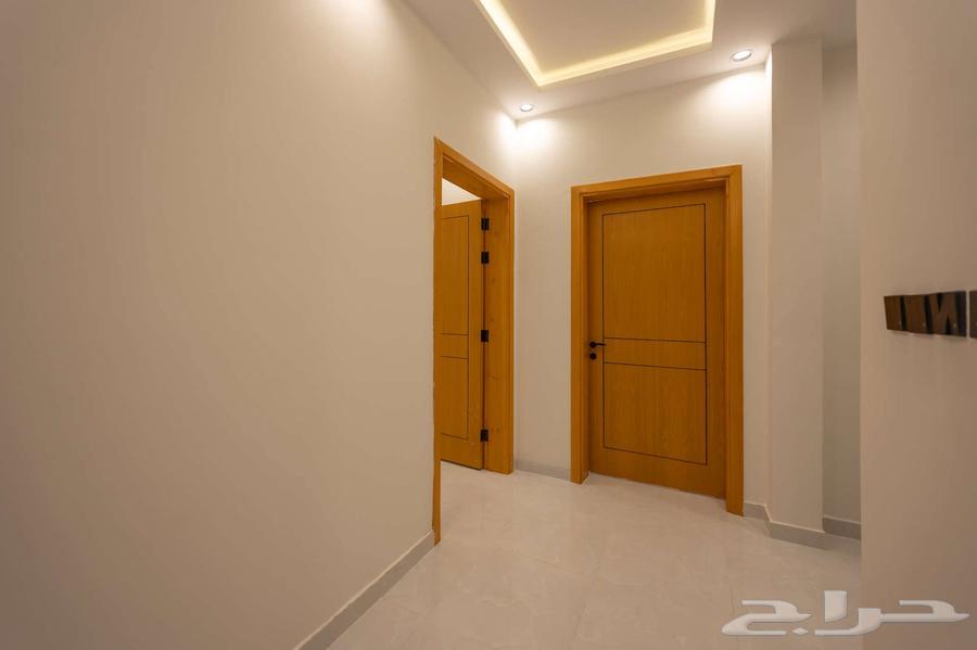 فيلا 6 غرف في الصفوة 10