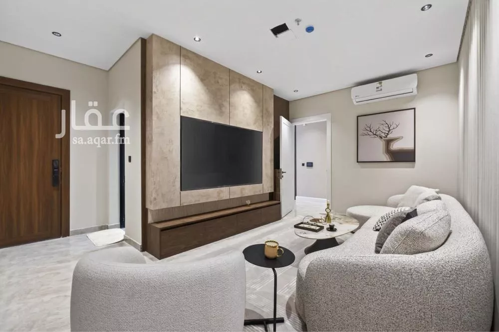 شقة 5 غرف في السيف 15