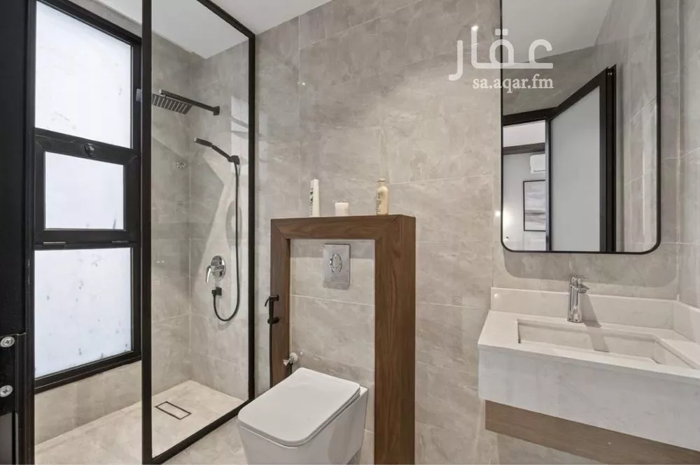 شقة 5 غرف في السيف 7