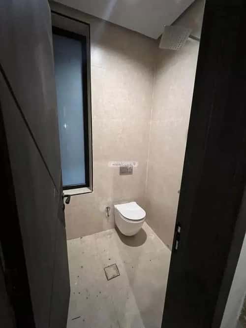 5 bedroom apartment in Al Hamra 5