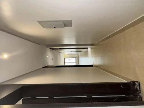 5 bedroom apartment in Al Hamra 1