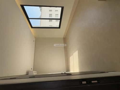 5 bedroom apartment in Al Hamra 11