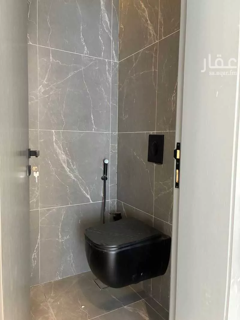3 bedroom apartment in Al Aridh 6