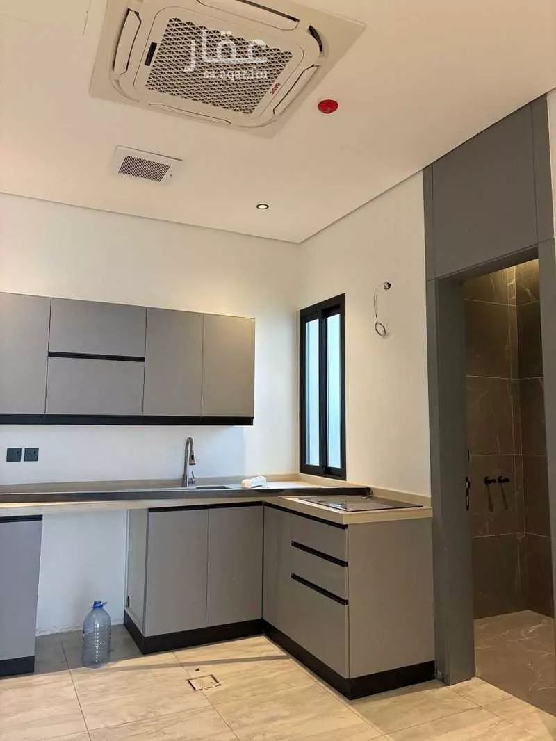 3 bedroom apartment in Al Aridh 7