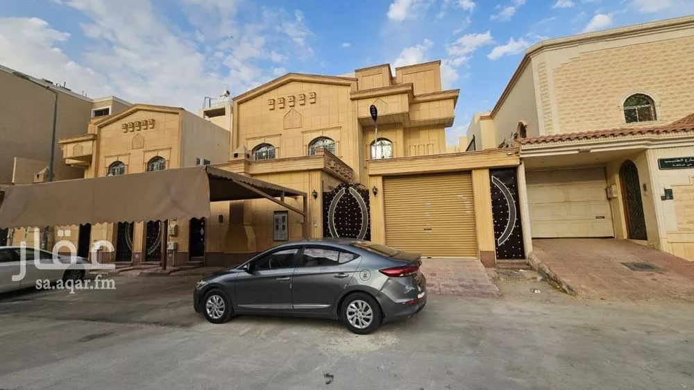 5 bedroom apartment in Granada 13