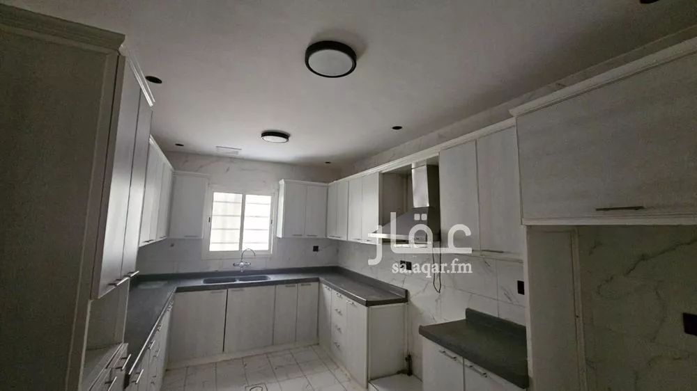 5 bedroom apartment in Granada 20