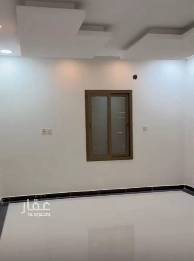 شقة 7 غرف في النور 5