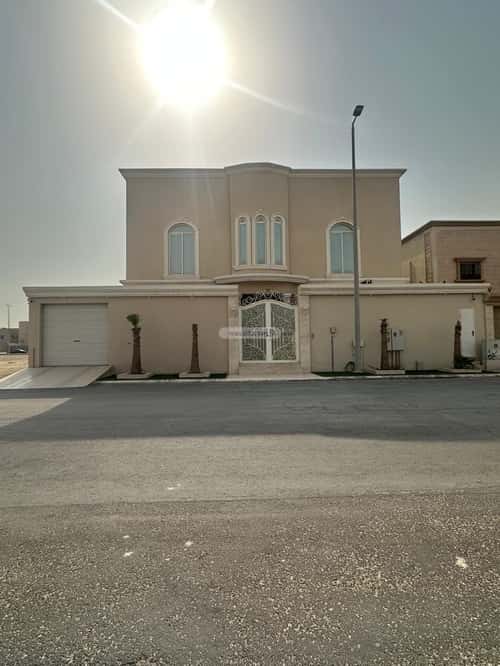 6 bedroom villa in As Sawari 2