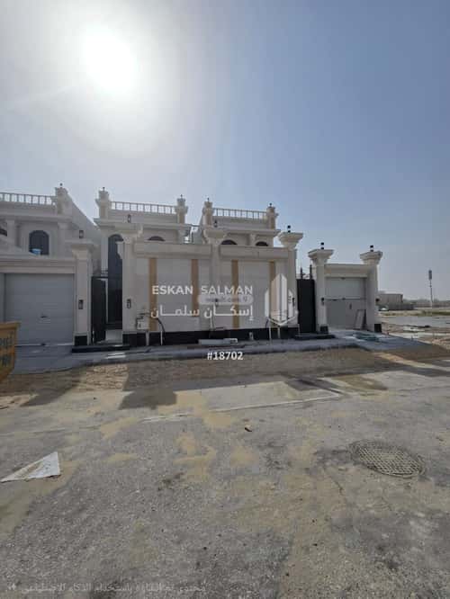 9 bedroom villa in Al Lulu 3