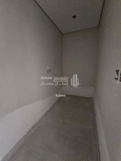 8 bedroom villa in Al Amwaj 3