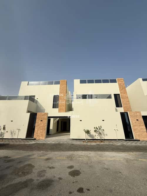 8 bedroom villa in Al Amwaj 2