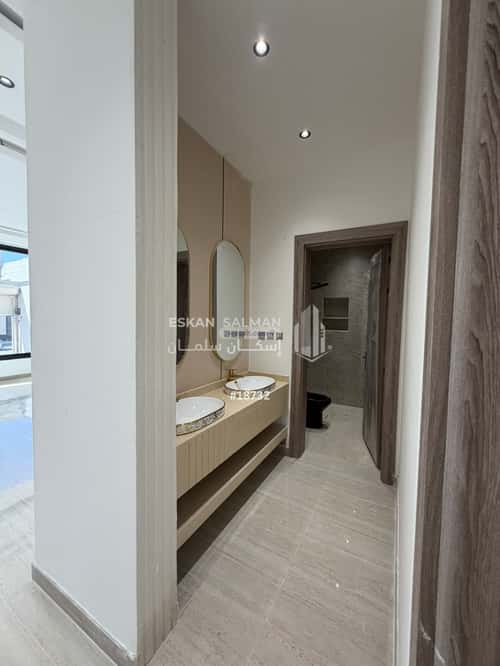 10 bedroom villa in Al Amwaj 4