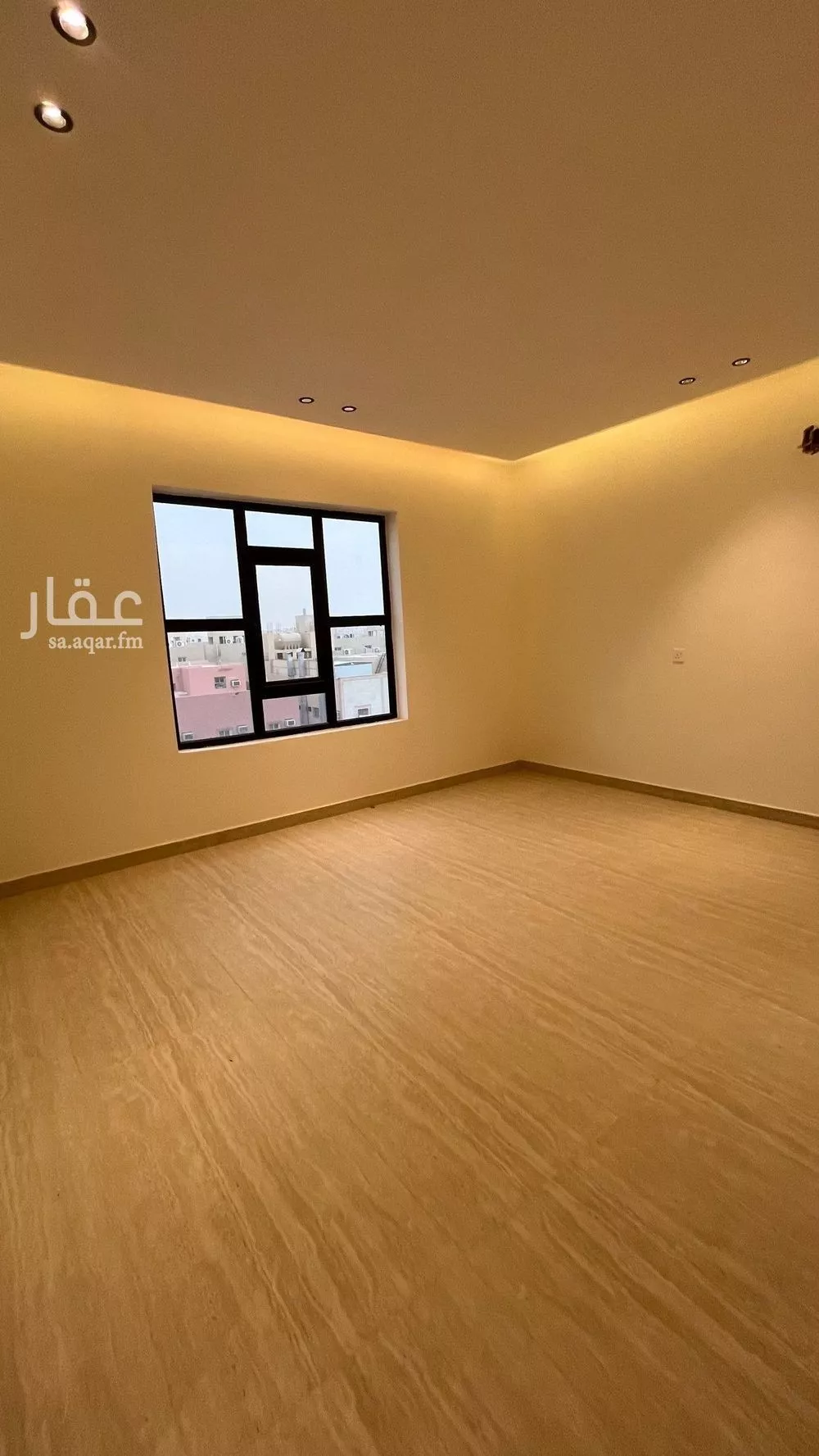 شقة 4 غرف في عكاظ 4