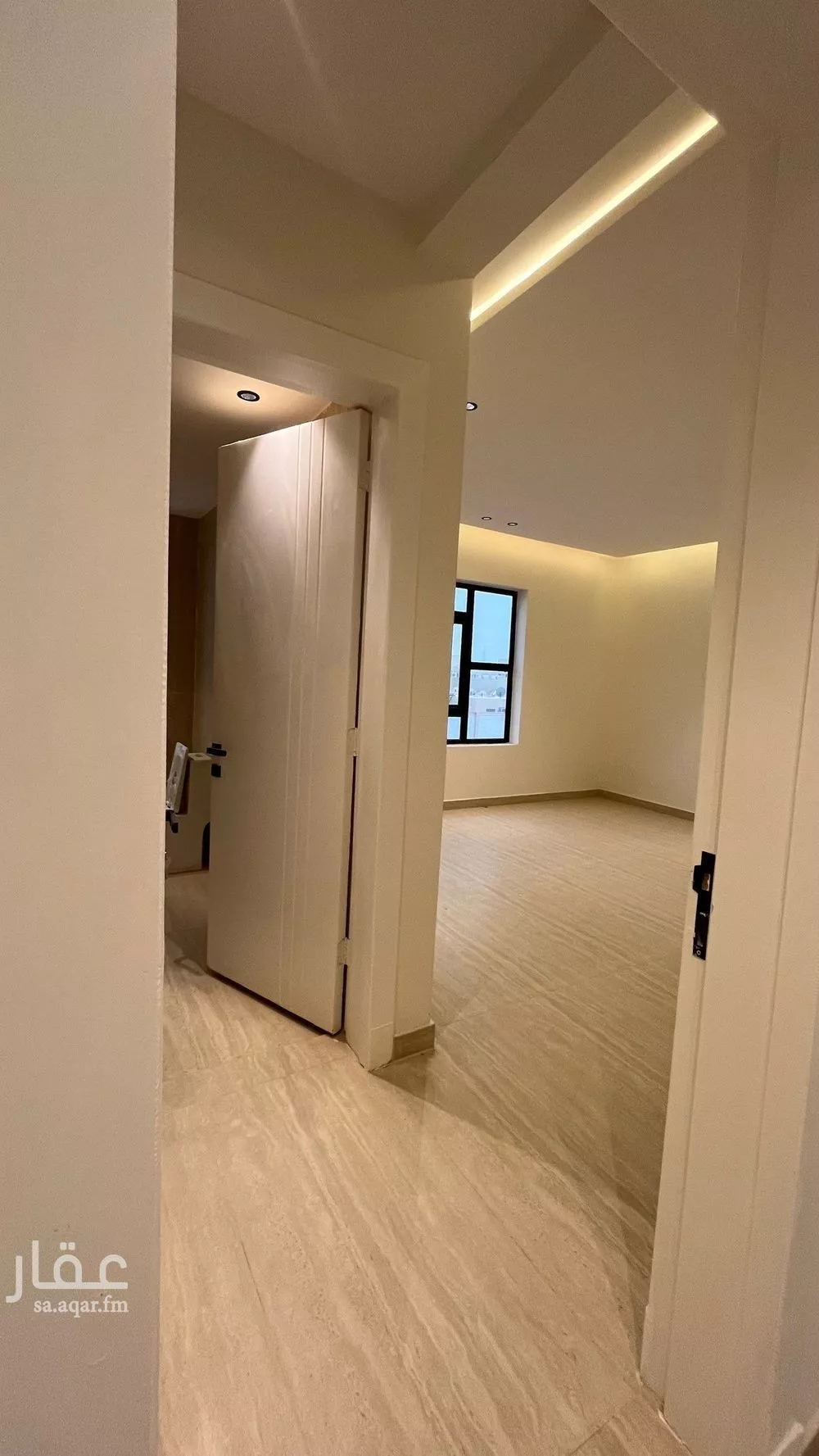 شقة 4 غرف في عكاظ 8