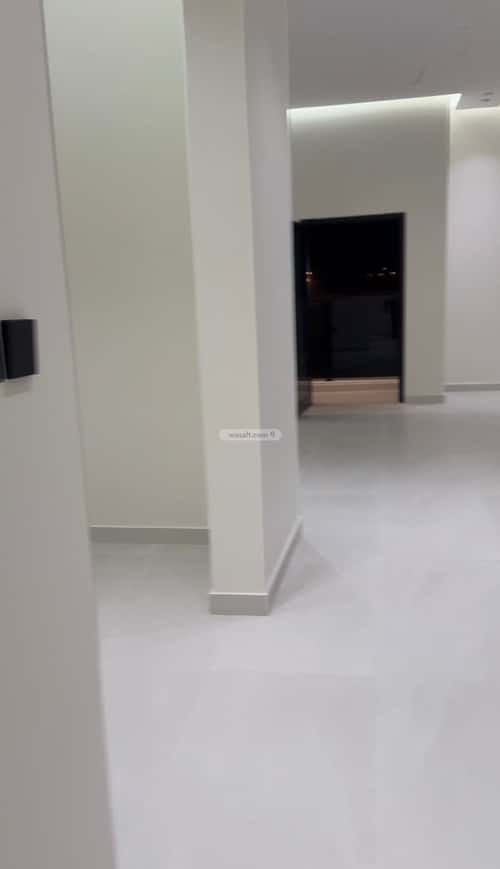 9 bedroom villa in Al Amwaj 1