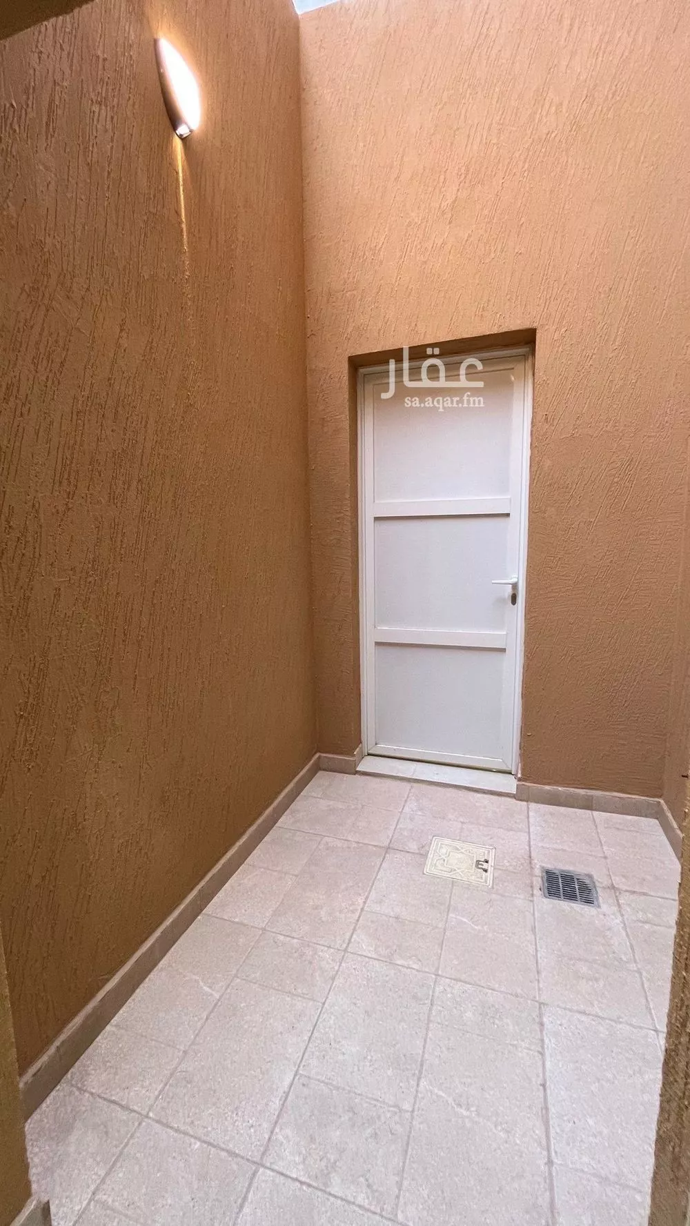 شقة 5 غرف في عكاظ 17