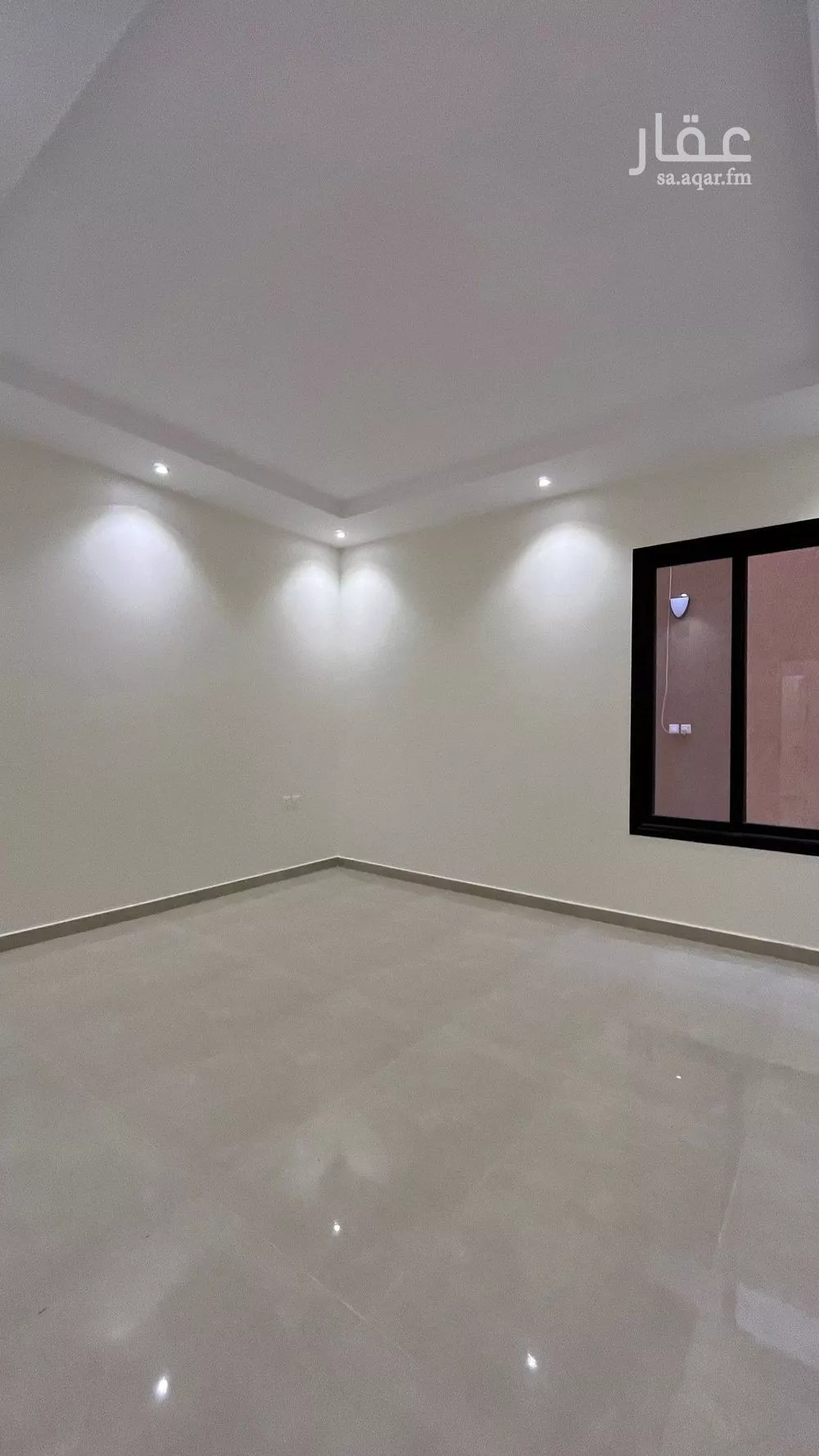 شقة 5 غرف في عكاظ 21