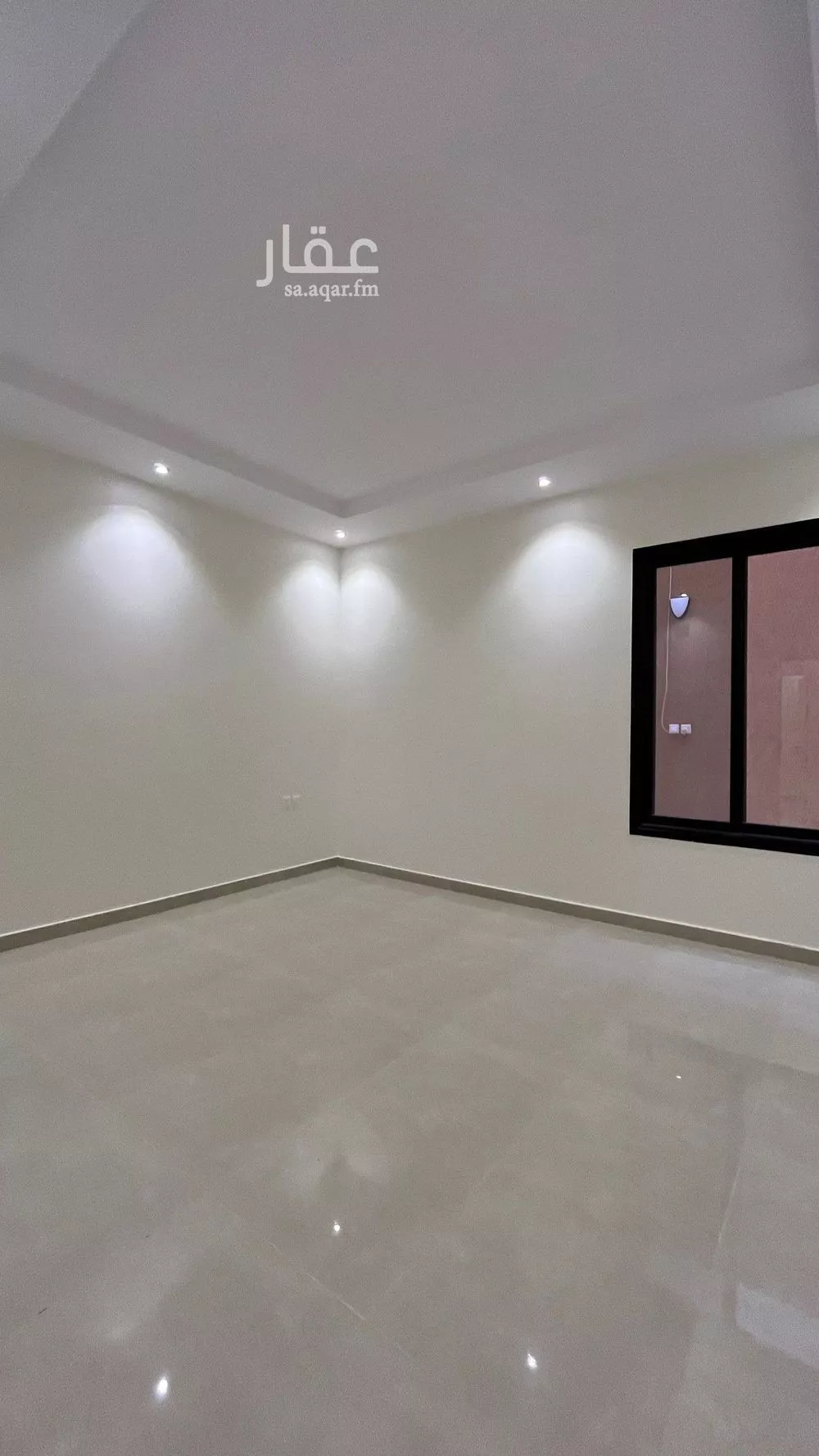 شقة 5 غرف في عكاظ 4