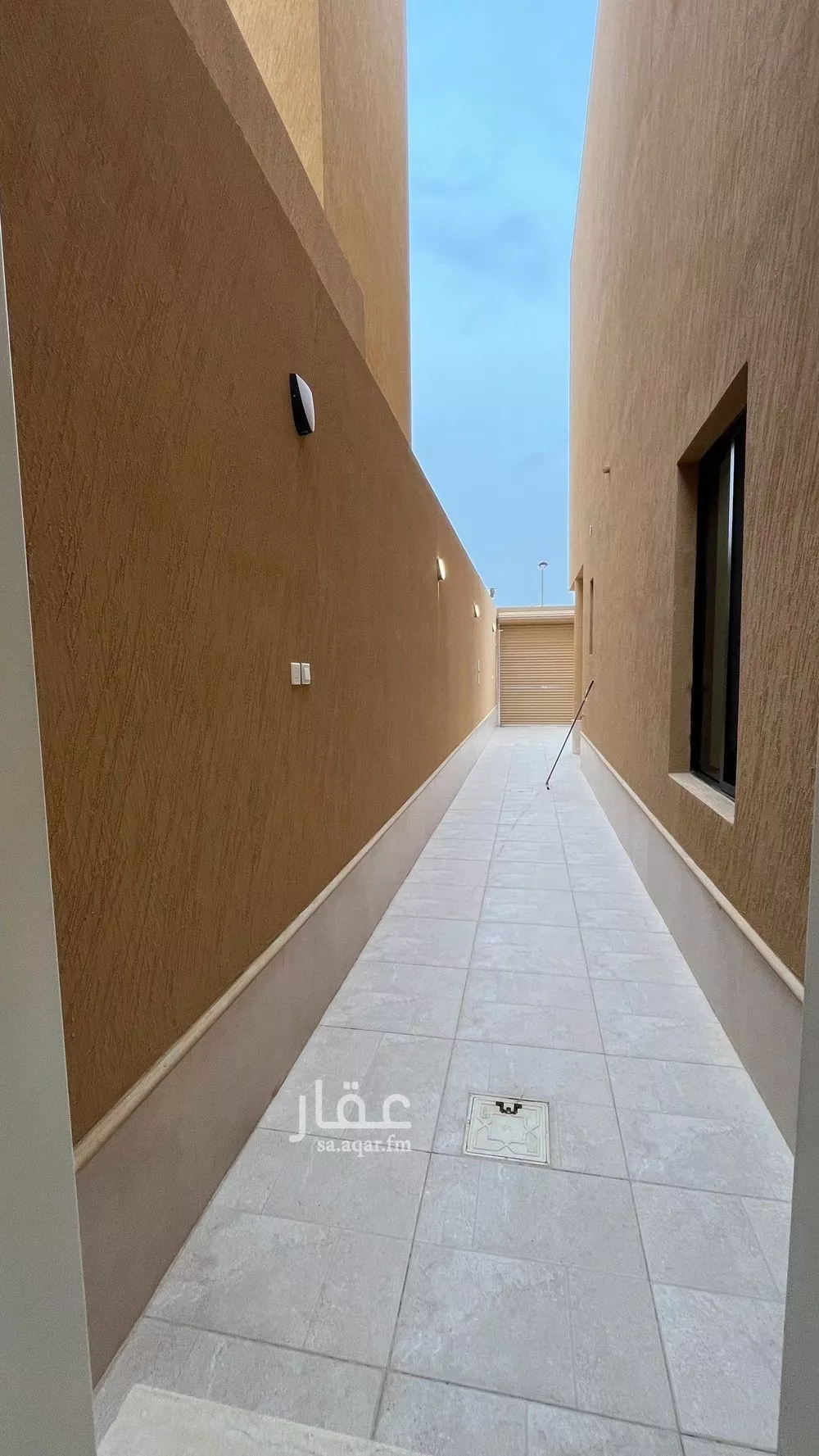 شقة 5 غرف في عكاظ 8