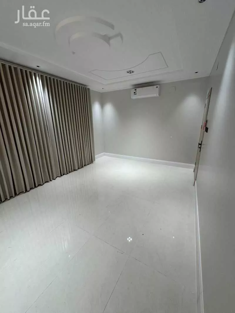 فيلا 7 غرف في بدر 2