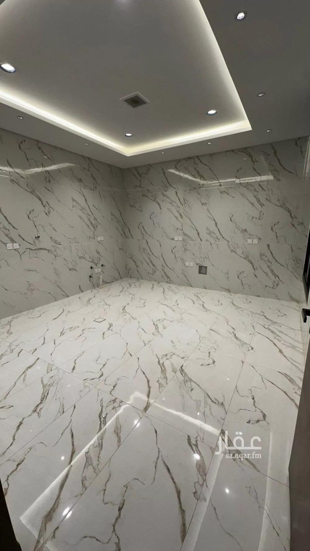 فيلا 5 غرف في ظهرة لبن 15