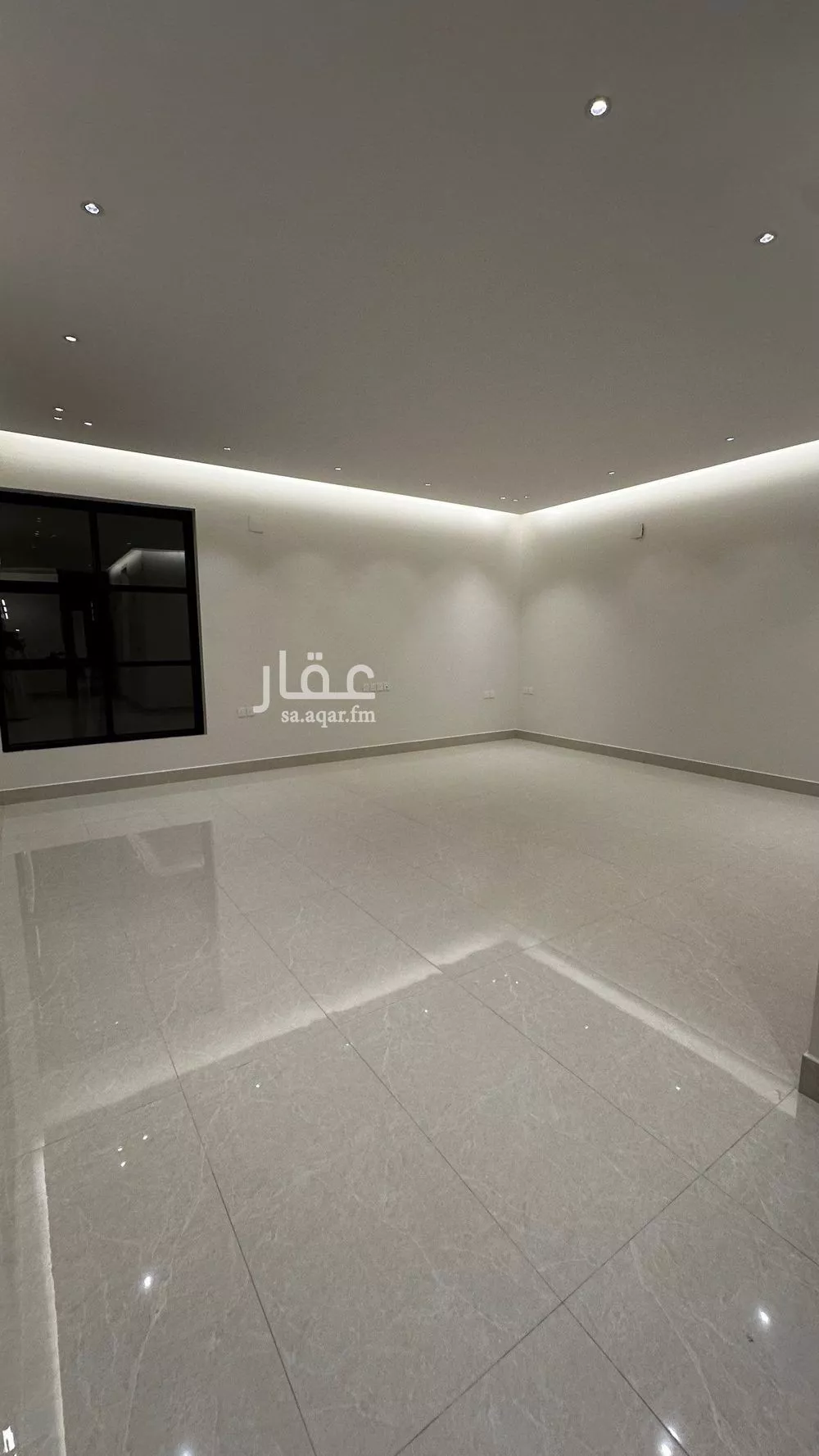 فيلا 5 غرف في ظهرة لبن 24