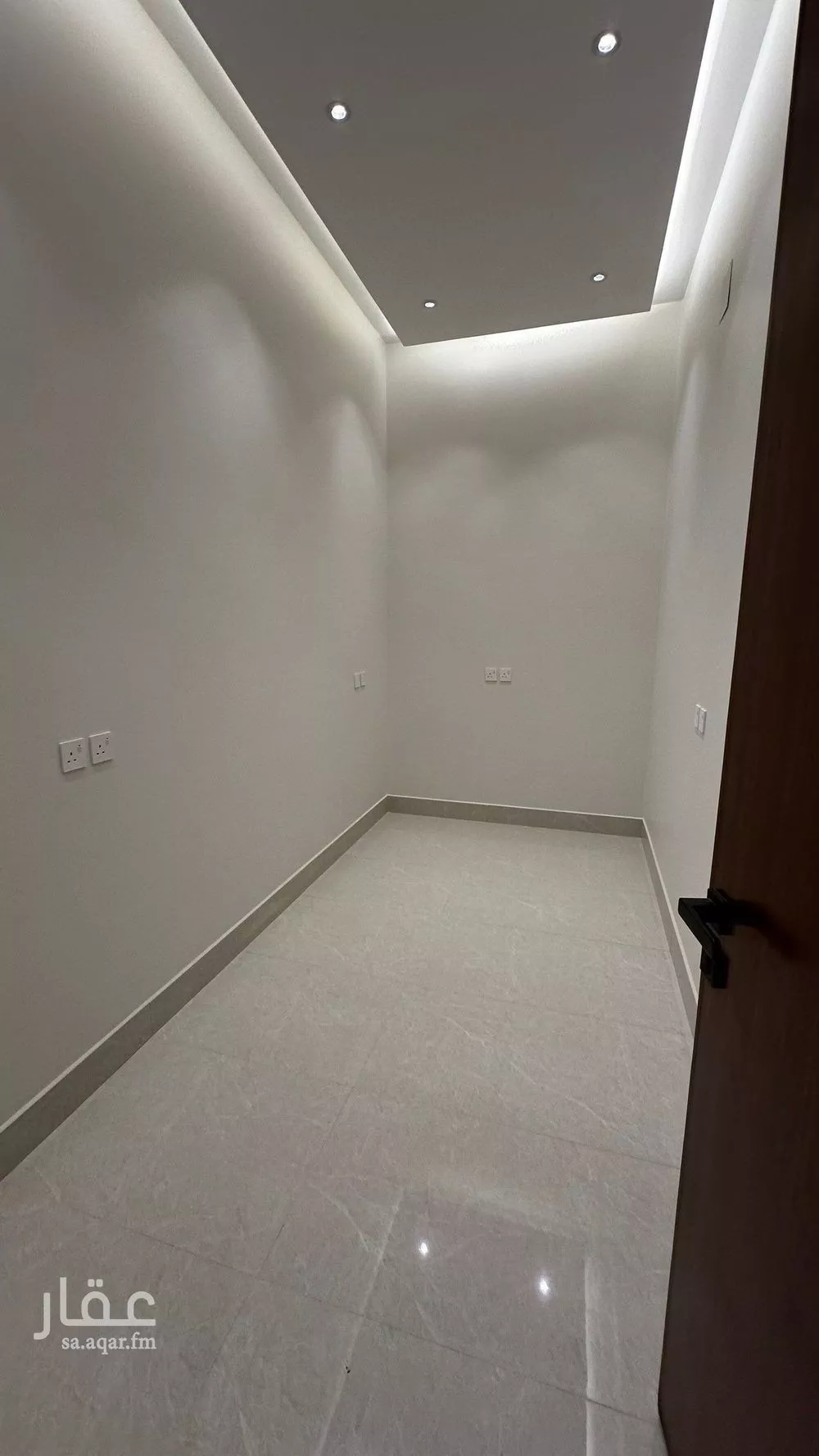 فيلا 5 غرف في ظهرة لبن 26