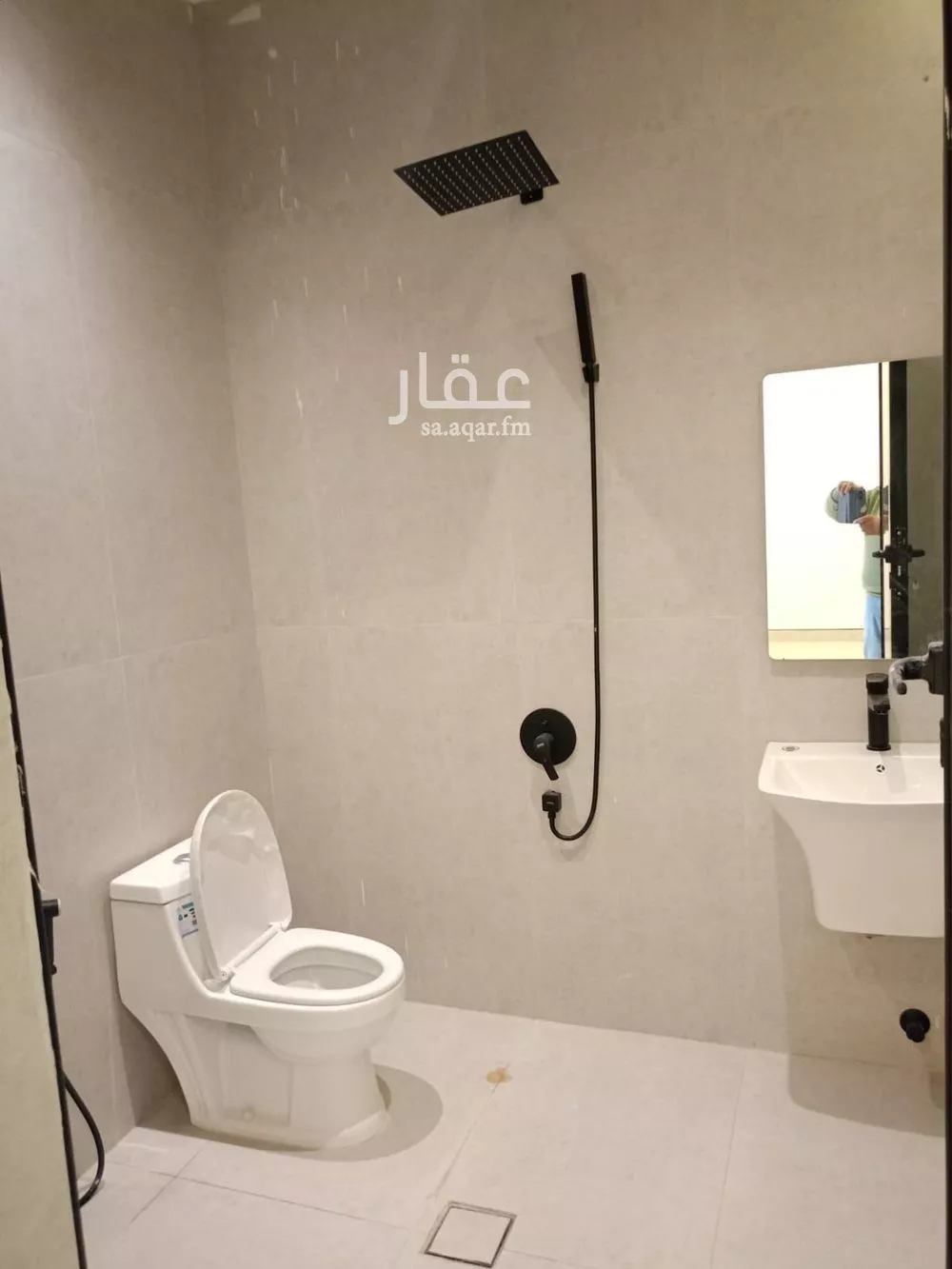 فيلا 3 غرف في الجنادرية 4