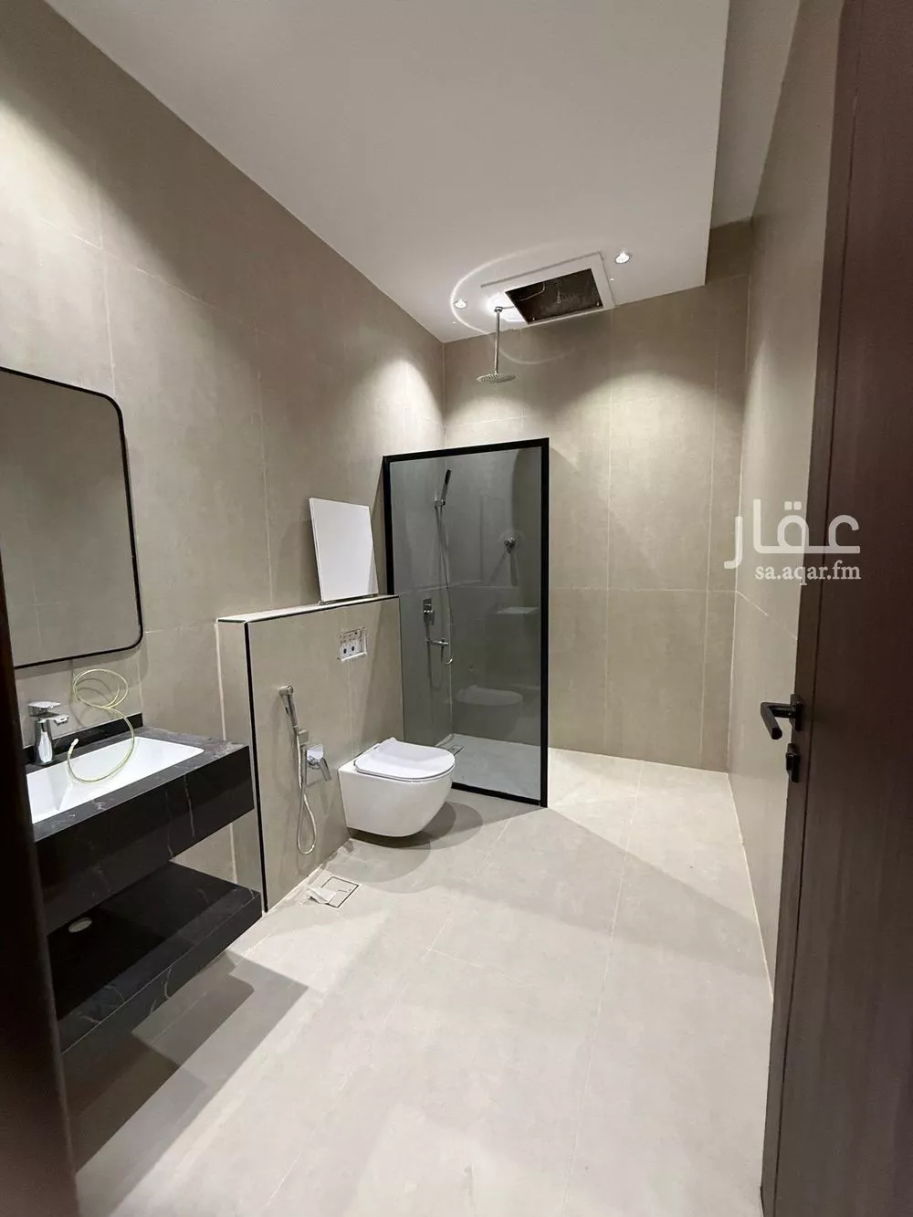 فيلا 5 غرف في طويق 11