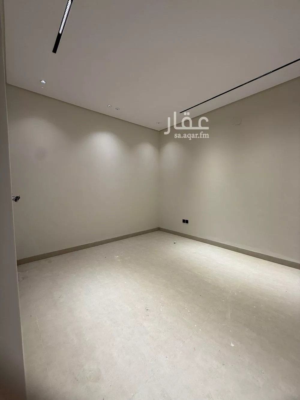 فيلا 5 غرف في طويق 8