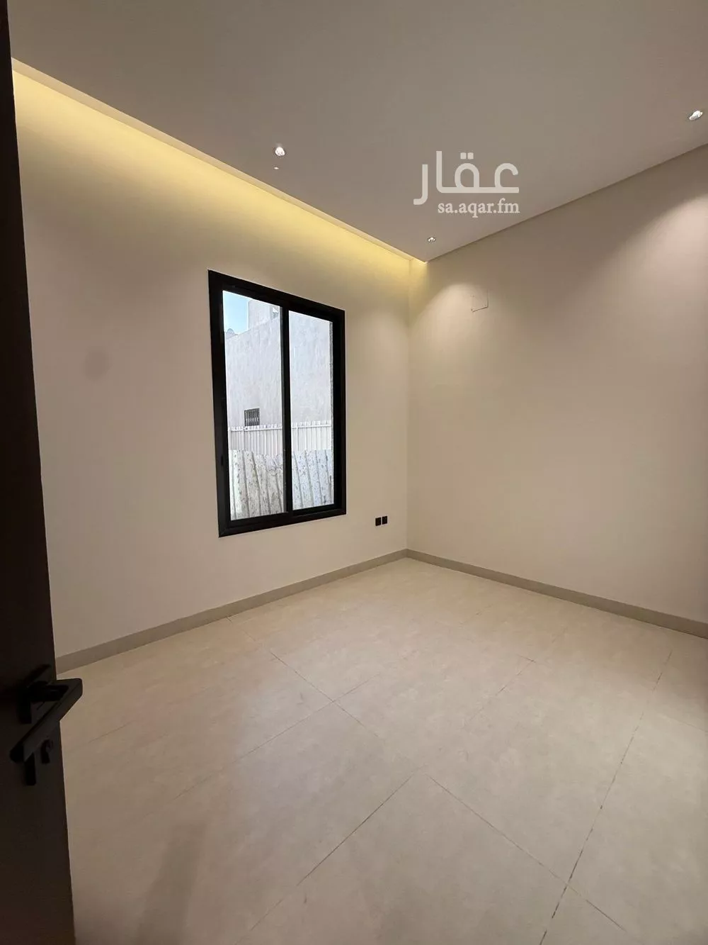 فيلا 5 غرف في طويق 9