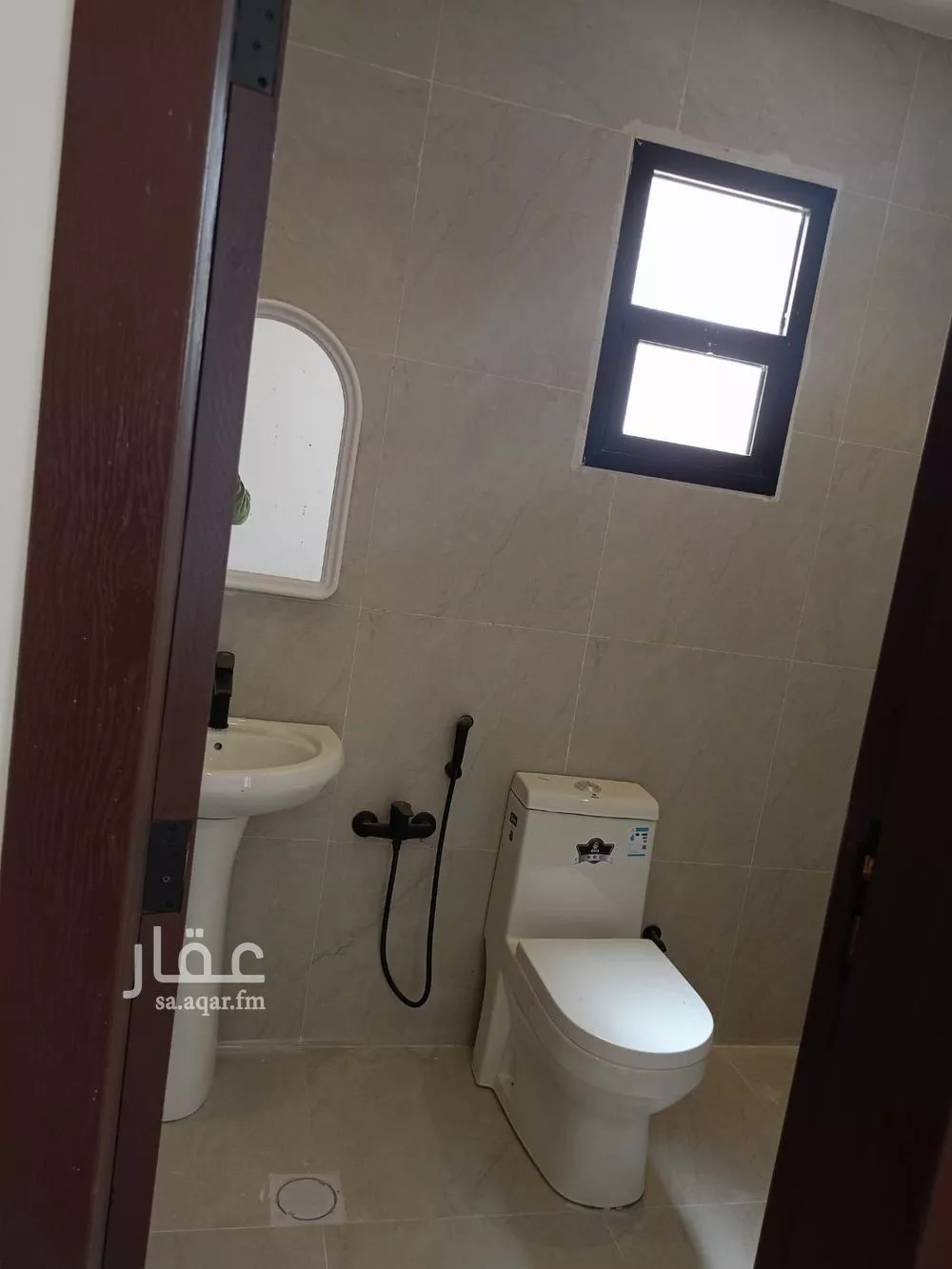 فيلا 4 غرف في الجنادرية 14