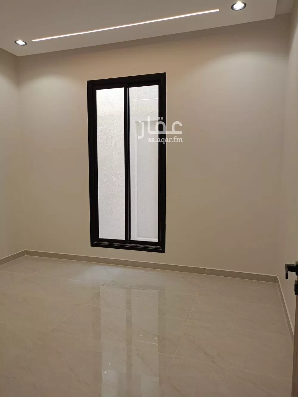 فيلا 4 غرف في الجنادرية 16