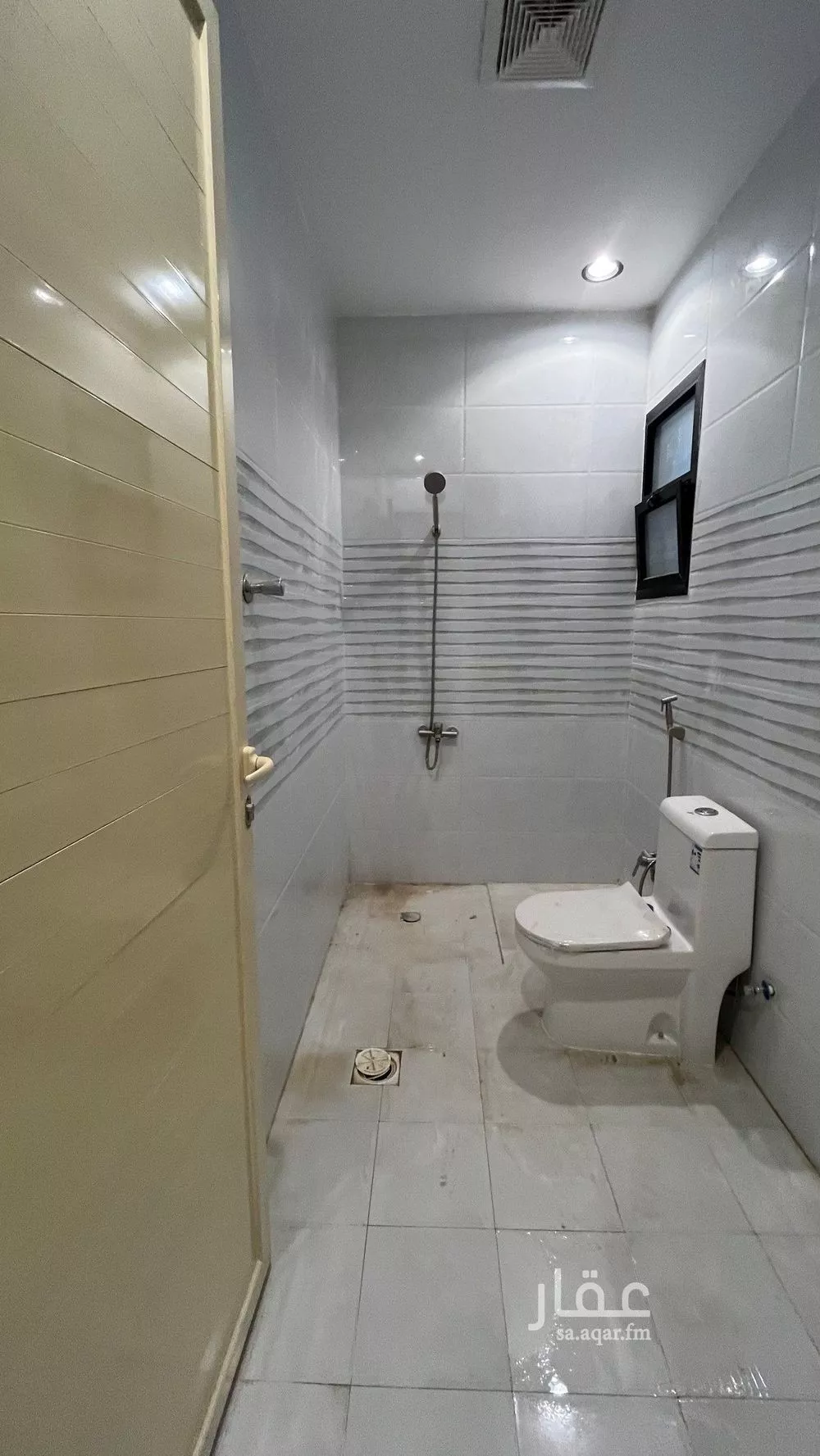 شقة 4 غرف في عكاظ 21