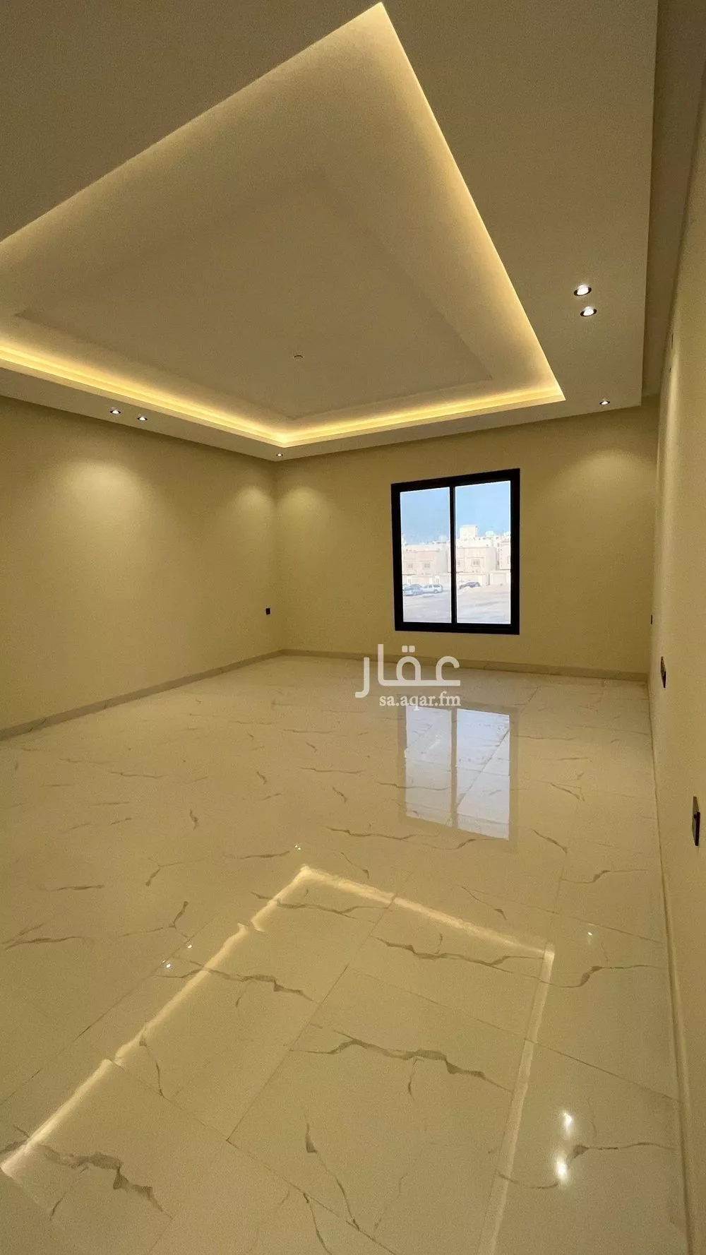 شقة 4 غرف في عكاظ 10