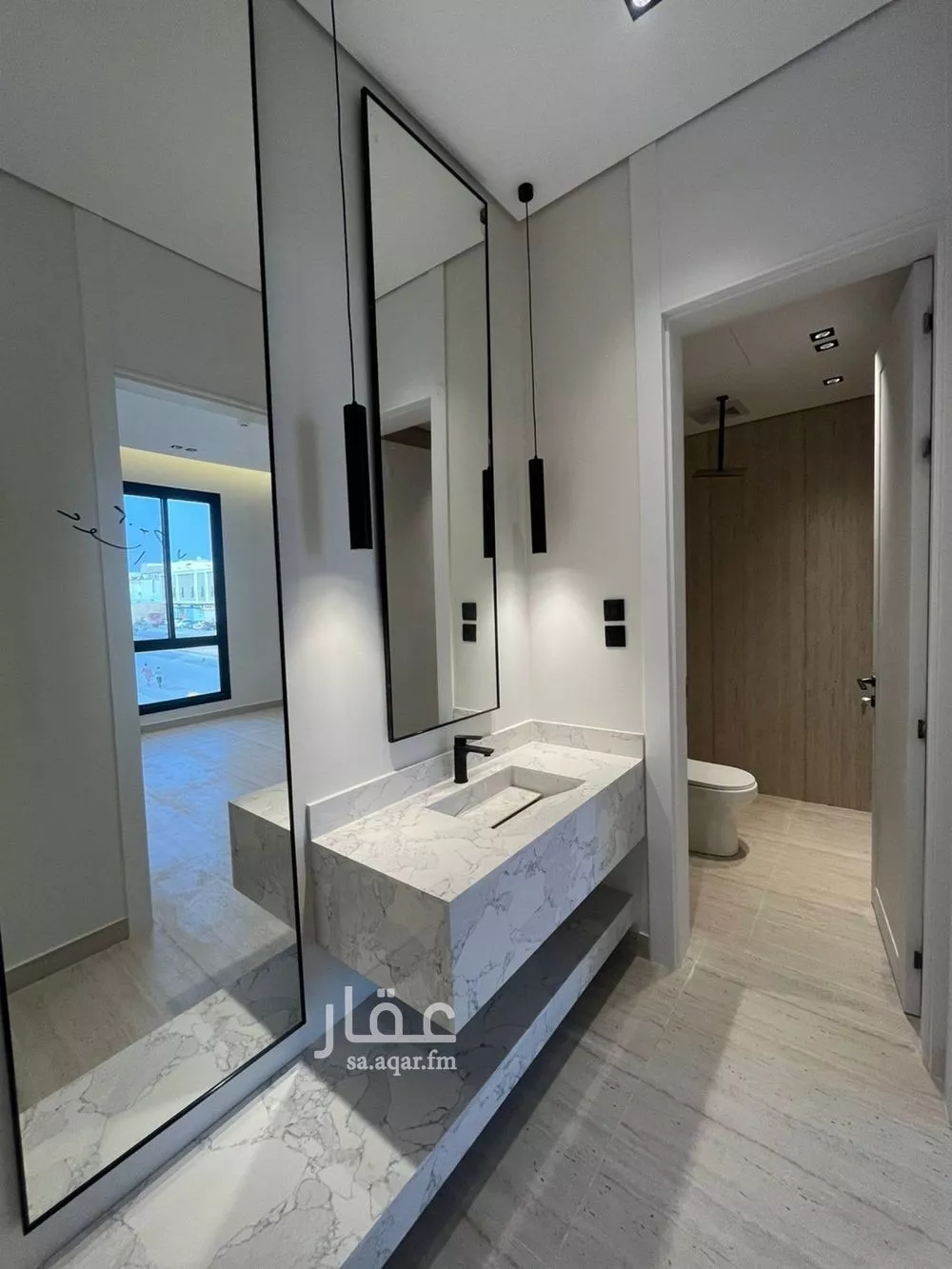 شقة 5 غرف في عكاظ 18