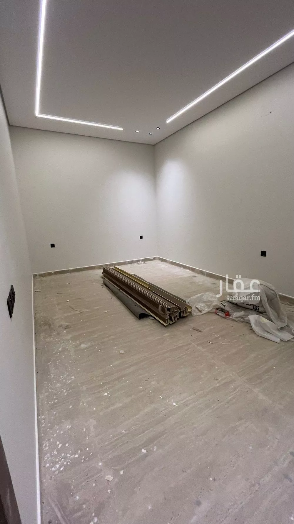 شقة 5 غرف في عكاظ 15