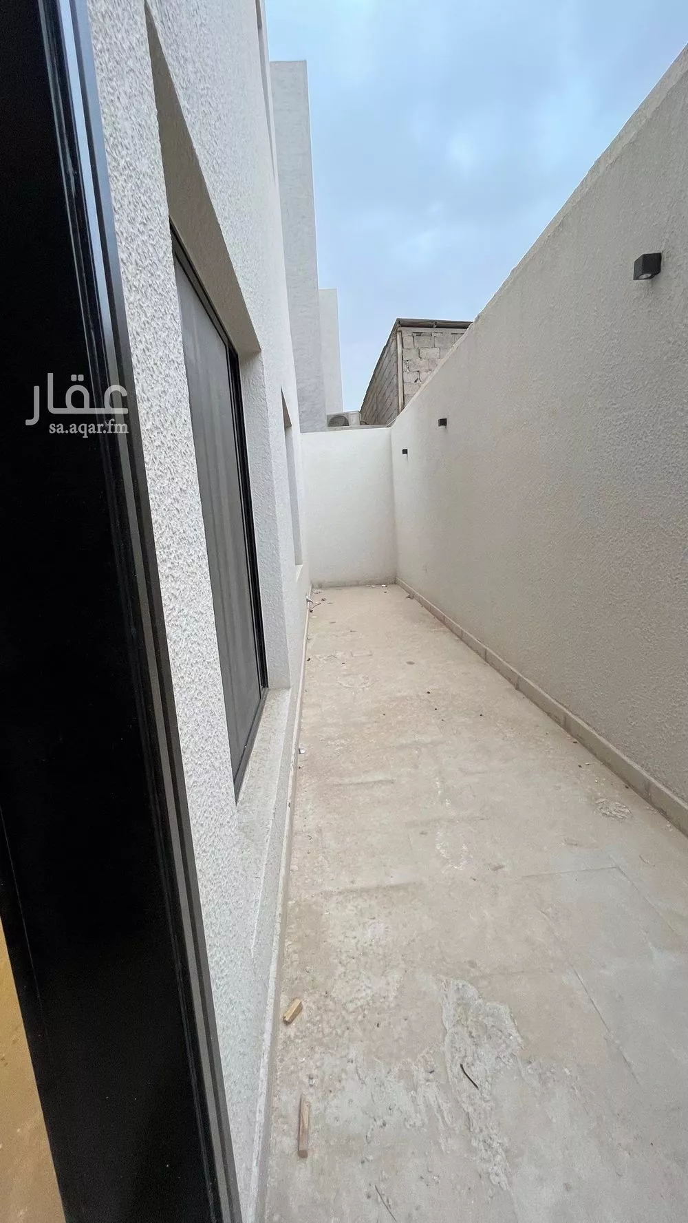 شقة 5 غرف في عكاظ 4