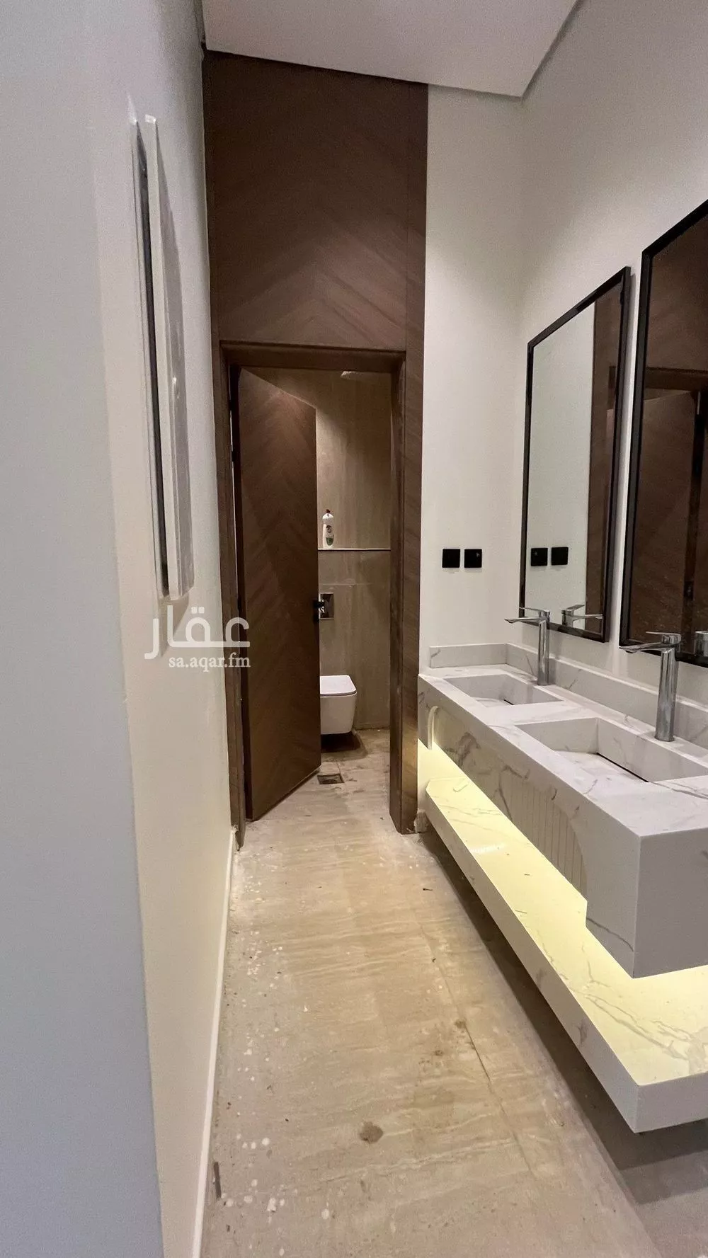 شقة 5 غرف في عكاظ 5