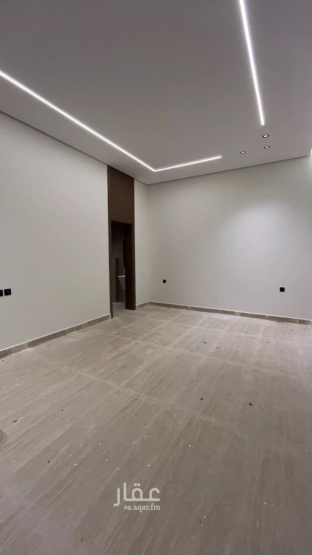 شقة 5 غرف في عكاظ 6