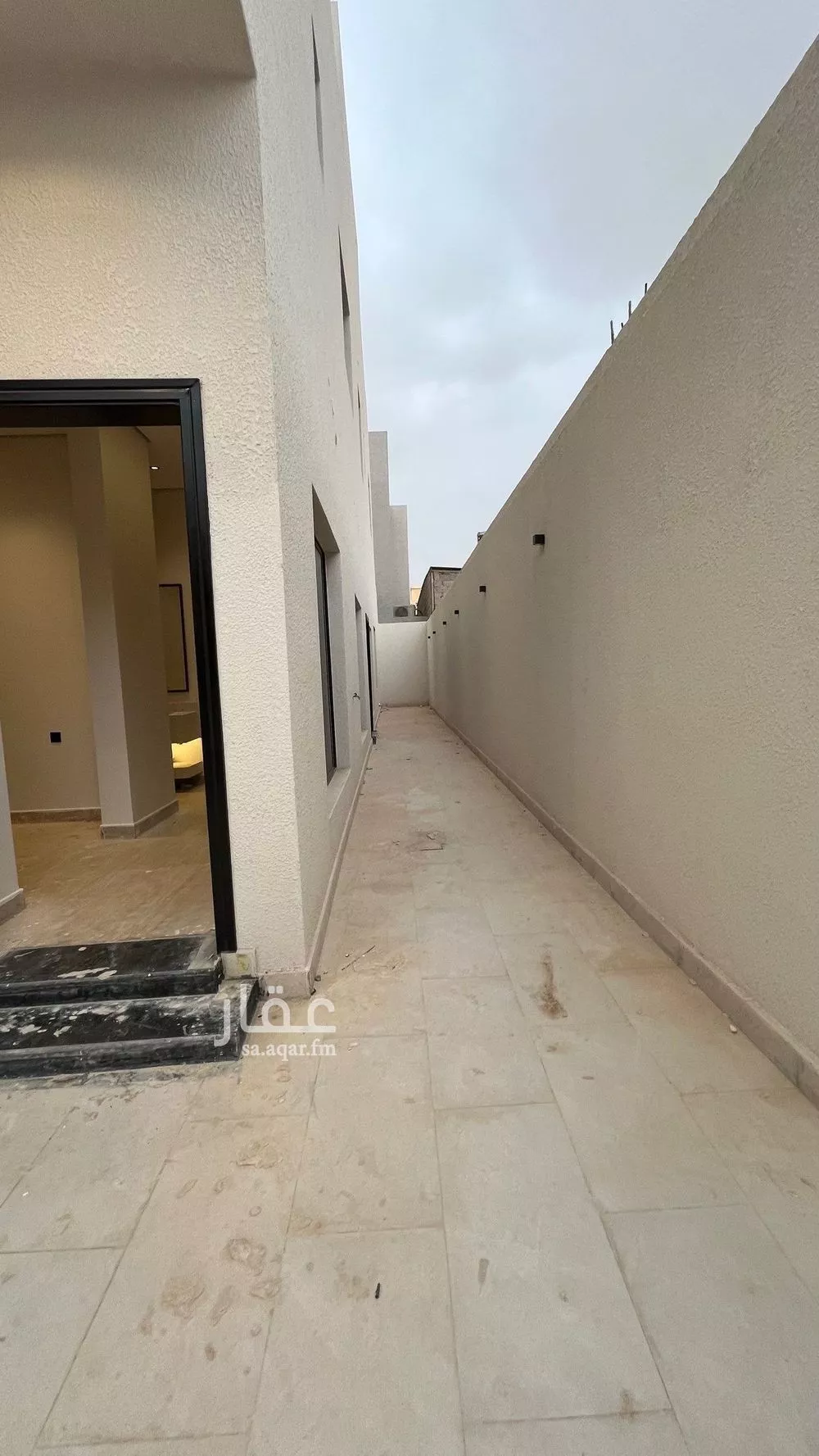 شقة 5 غرف في عكاظ 7