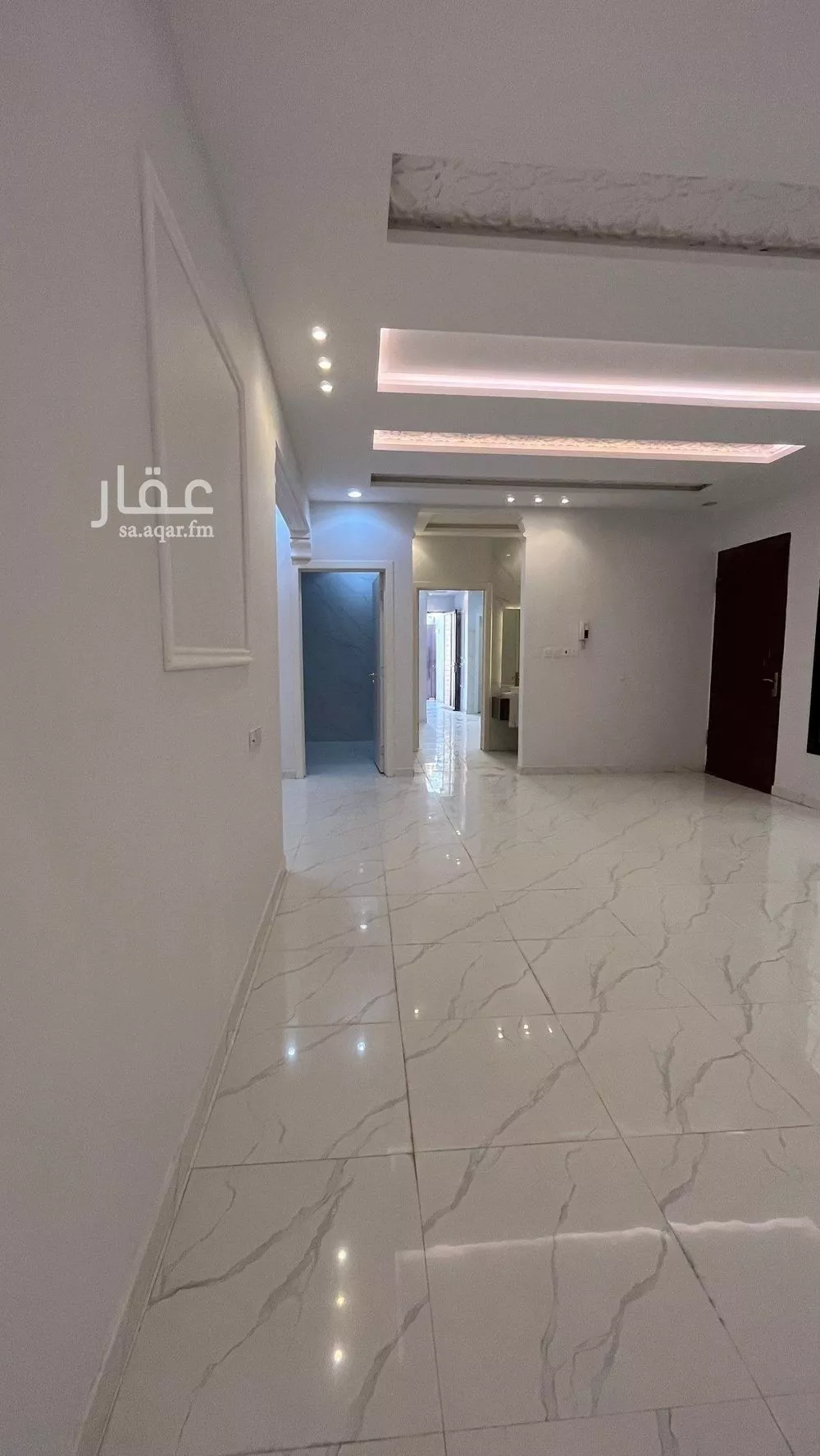 شقة 5 غرف في عكاظ 15