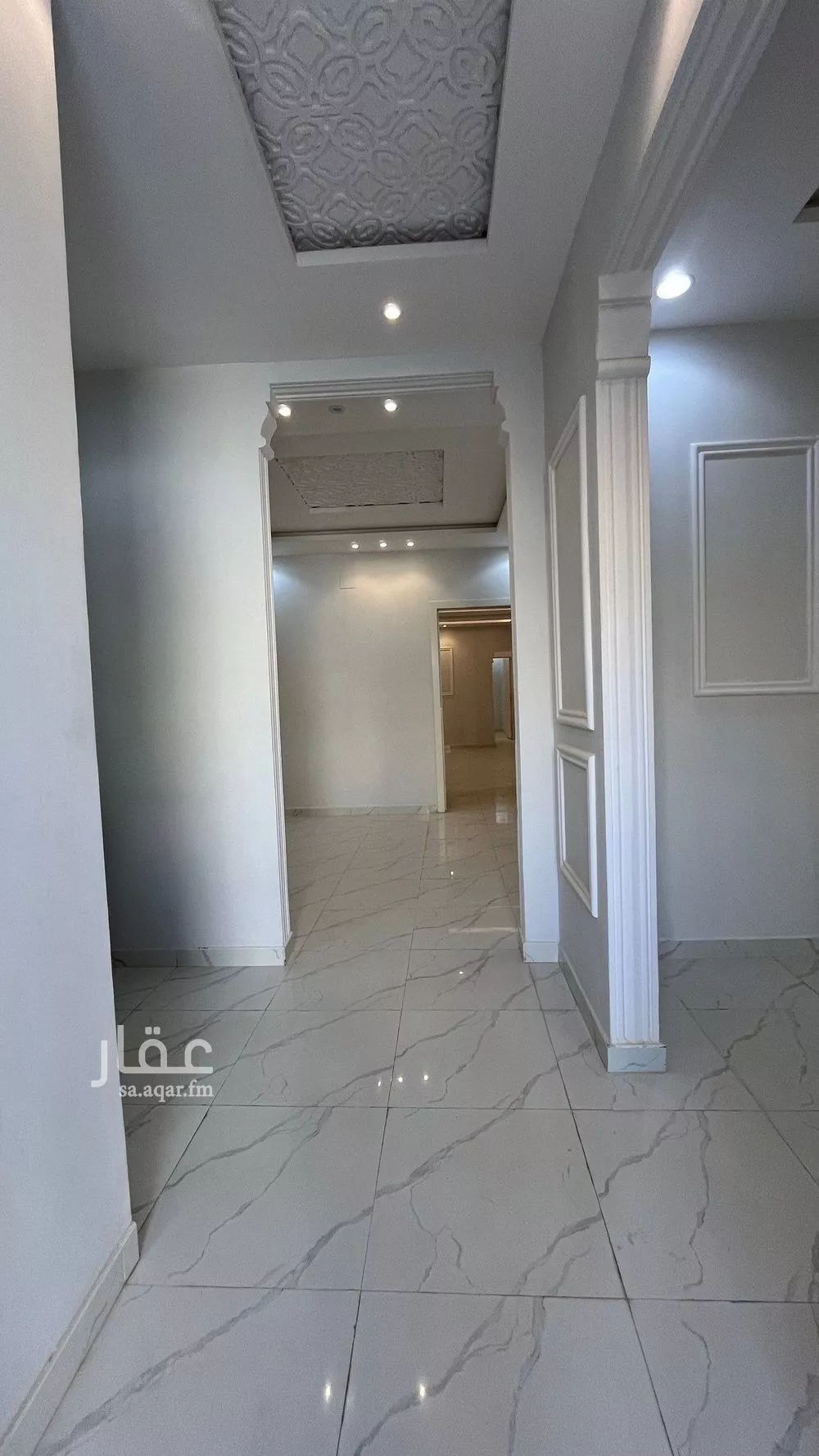 شقة 5 غرف في عكاظ 3