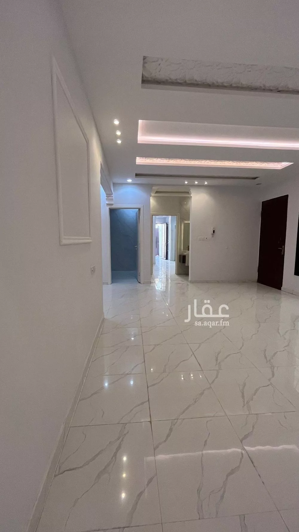 شقة 5 غرف في عكاظ 24