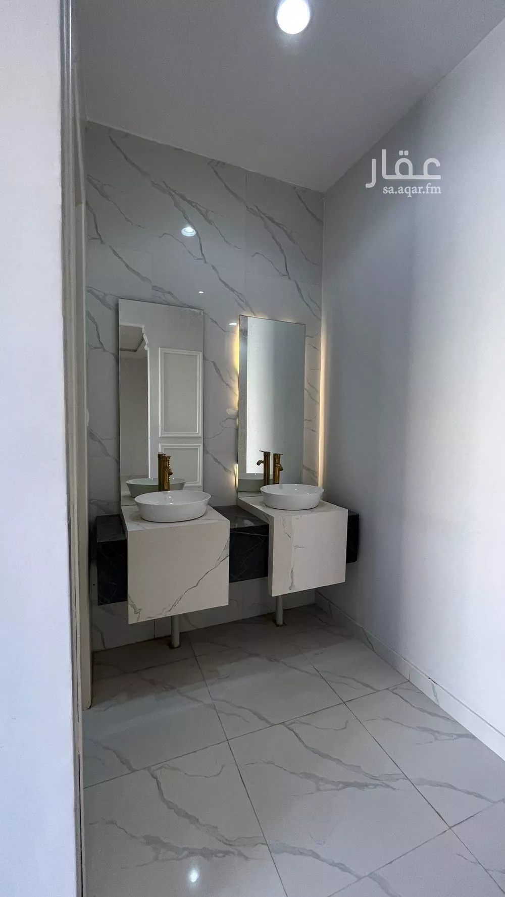 شقة 5 غرف في عكاظ 6